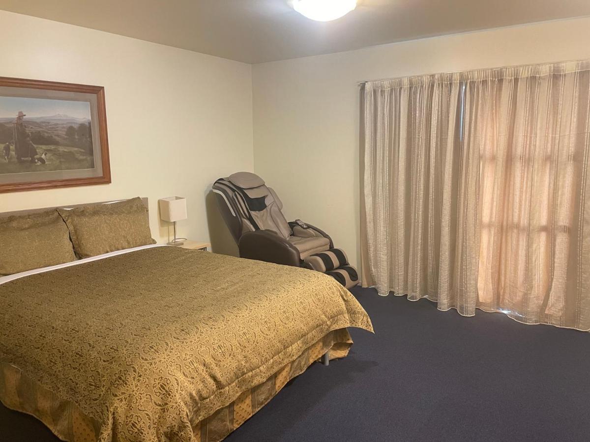 Abbots Hamilton - Hotel And Conference Centre Luaran gambar