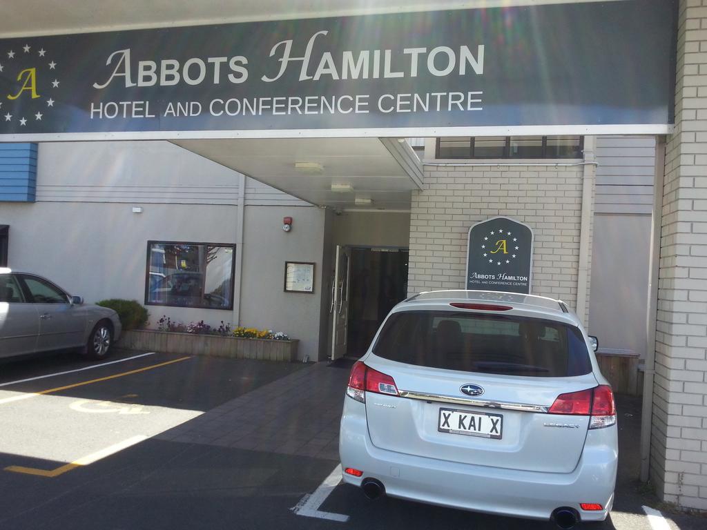 Abbots Hamilton - Hotel And Conference Centre Luaran gambar