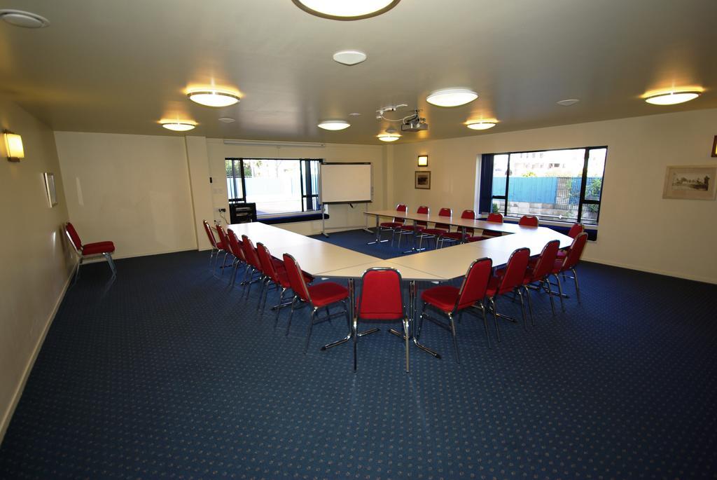 Abbots Hamilton - Hotel And Conference Centre Luaran gambar
