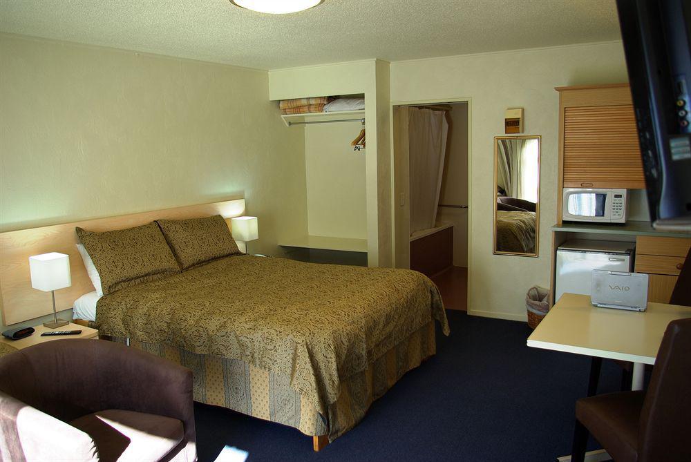 Abbots Hamilton - Hotel And Conference Centre Luaran gambar